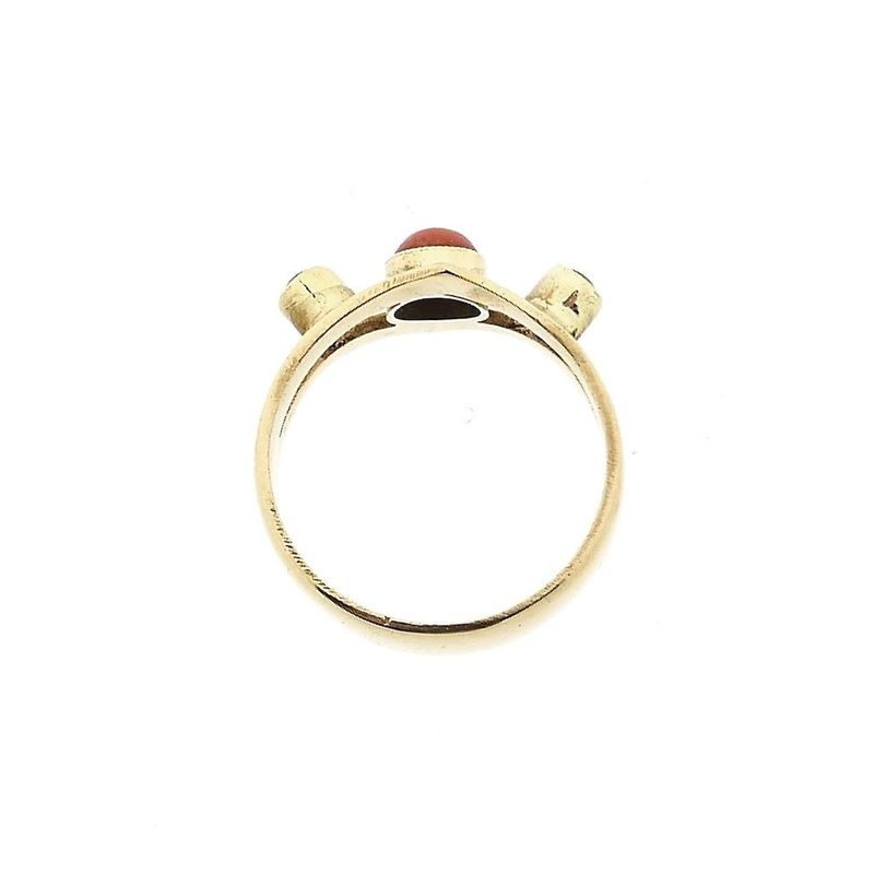 Image 5 of Vintage Gold Ring with Blood Coral