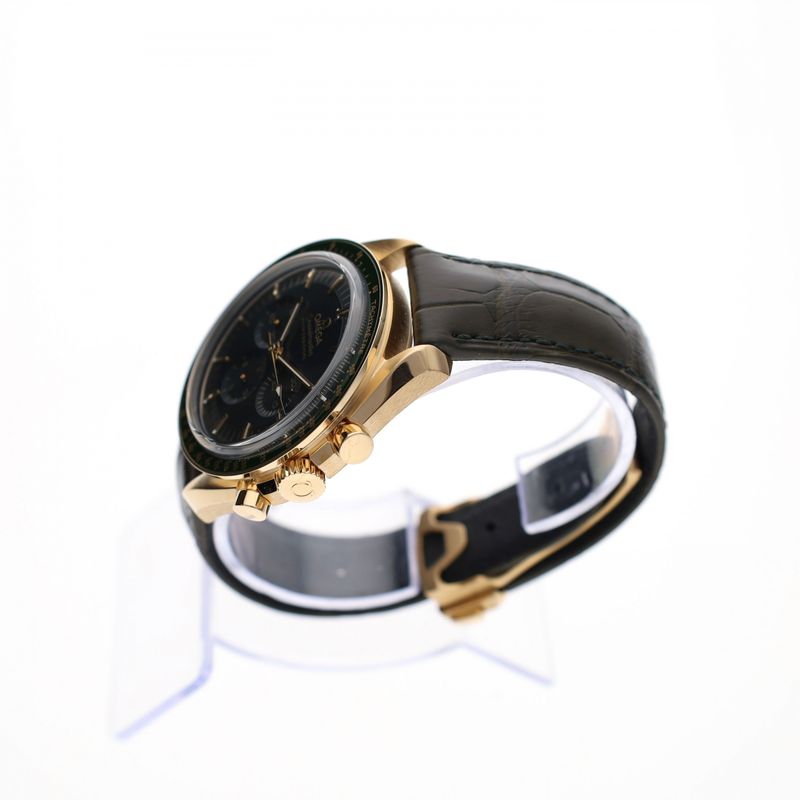 Image 4 of Omega Speedmaster Professional Moonwatch; 18ct. Moonshine Gold