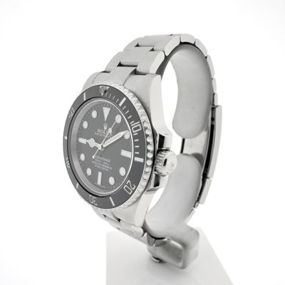 Image 2 of Rolex Submariner 40mm 114060; Automatic men's diving watch