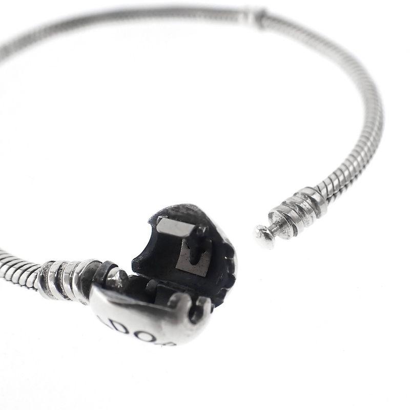 Image 4 of Pandora Moments bracelet with heart clasp; Silver; Snake Chain | 20 cm