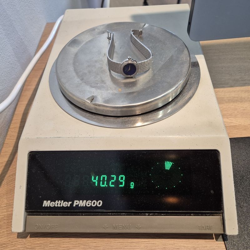 Image 17 of Chopard Geneva Cocktail Watch; Vintage 18k white gold women's watch with a Lapis Lazuli dial