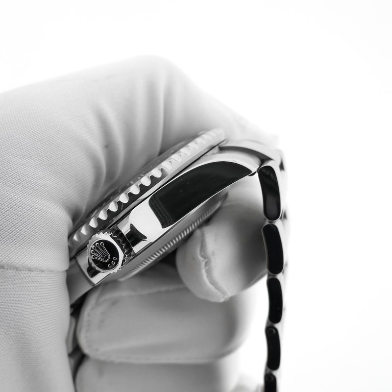 Image 12 of Rolex Sea-Dweller 43mm 126600; Men's diving watch