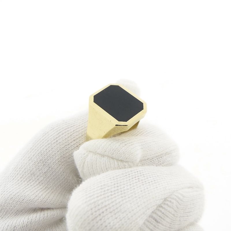 Image 7 of Gold men's signet ring with onyx