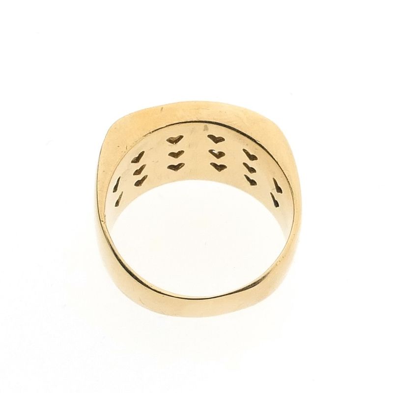 Image 8 of Gold pavé ring with zirconia