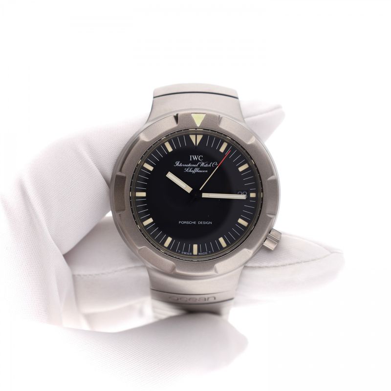 Afbeelding 15 van IWC Porsche Design Ocean 2000 IW3500; Vintage Heren Horloge (Full-Set 1988)