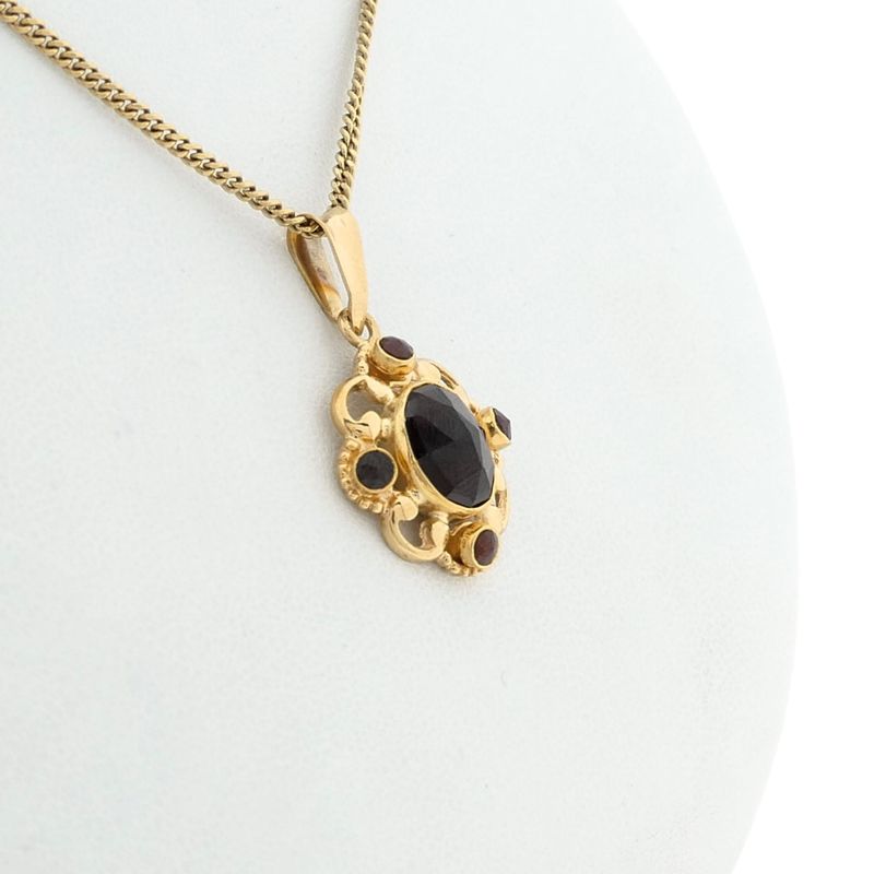 Image 7 of Gold pendant with garnet