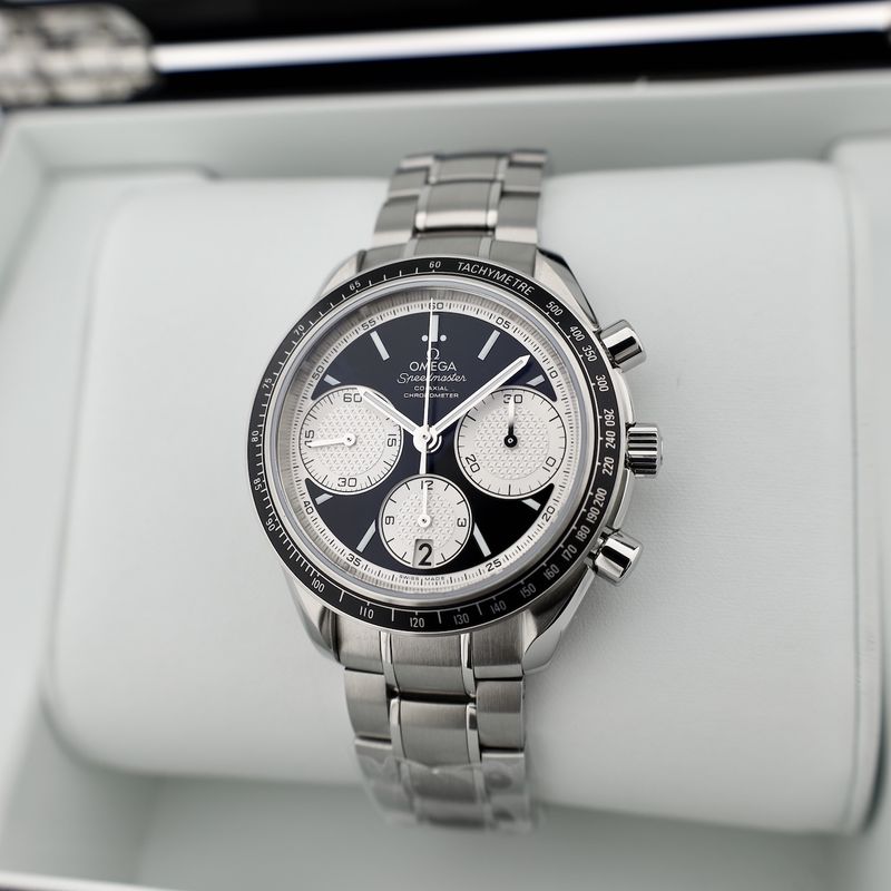 Image 16 of Omega Speedmaster Racing Chronograph 326.30.40.50.01.002; Automatic men's watch