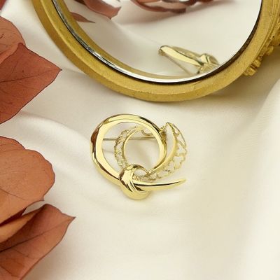 Vintage gold fantasy brooch Image 2 of Vintage gold fantasy brooch