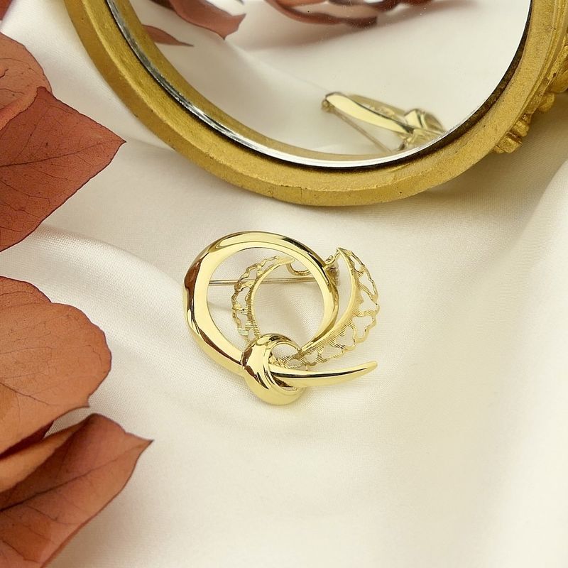 Image 2 of Vintage gold fantasy brooch