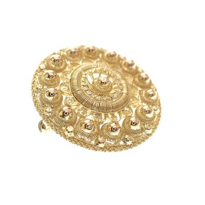 Image 2 of Golden brooch as a Zeeland design