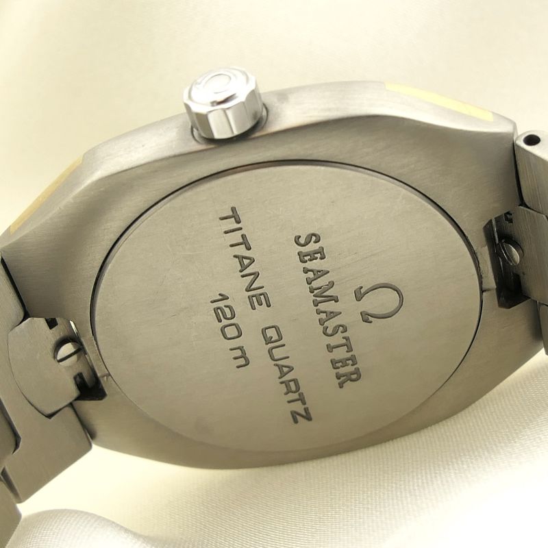 Image 13 of Omega Seamaster Titane 120m; 18k gold/titanium watch