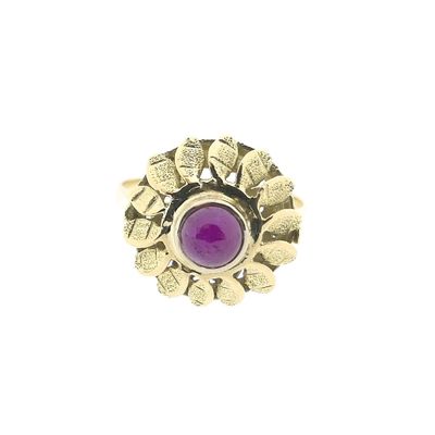 Image 2 of Vintage gold floral ring with ruby
