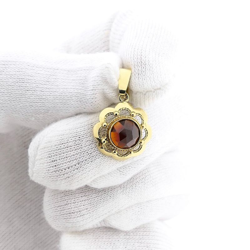 Image 11 of 14 Karat Gold Garnet Pendant