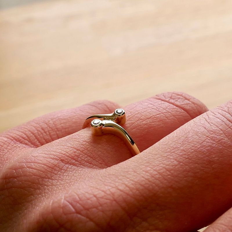 Image 10 of Golden toi et moi ring with diamonds; 0.03 ct.