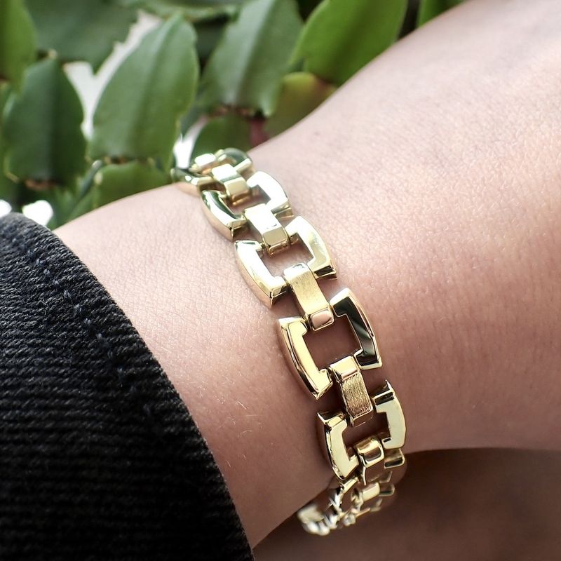 Image 2 of Gold fantasy link bracelet