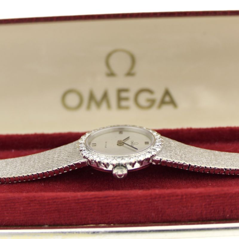 Image 17 of Omega De Ville 'Cocktail Watch'; 18k white gold women's watch with diamonds