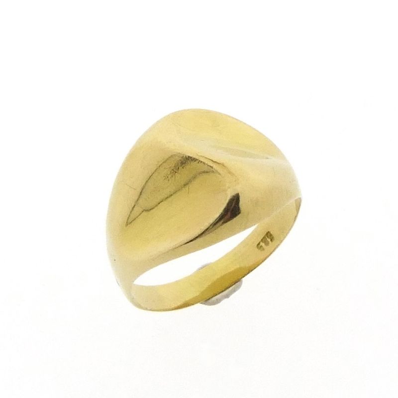 Image 1 of Gold ring with a domed design