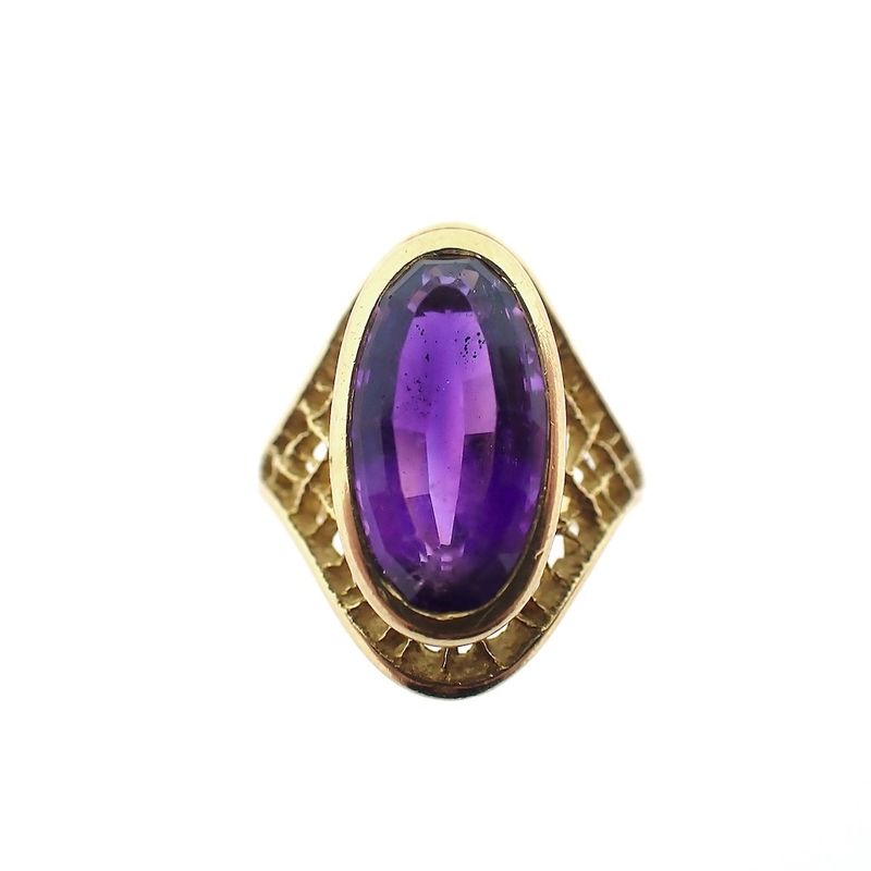 Image 7 of 18K Gold Ring with Amethyst | Vintage