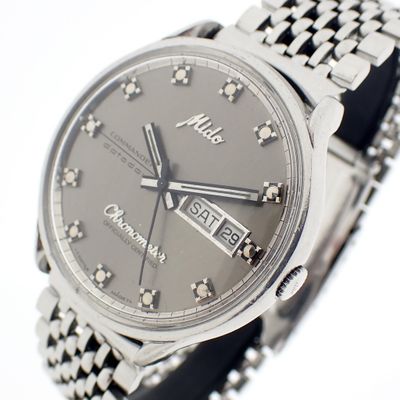 Mido Commander Datoday; Men's watch Image 2 of Mido Commander Datoday; Men's watch