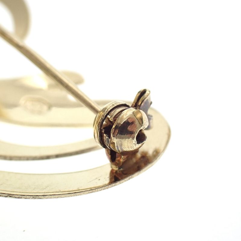 Image 4 of Vintage gold brooch; letter V