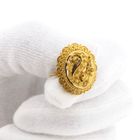 Afbeelding 10 van Antiek gouden broche van een mutsenbel 