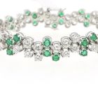 Image 12 of Exclusive white gold bracelet with emerald and diamond; 7.40 ct. + IGI Certificate