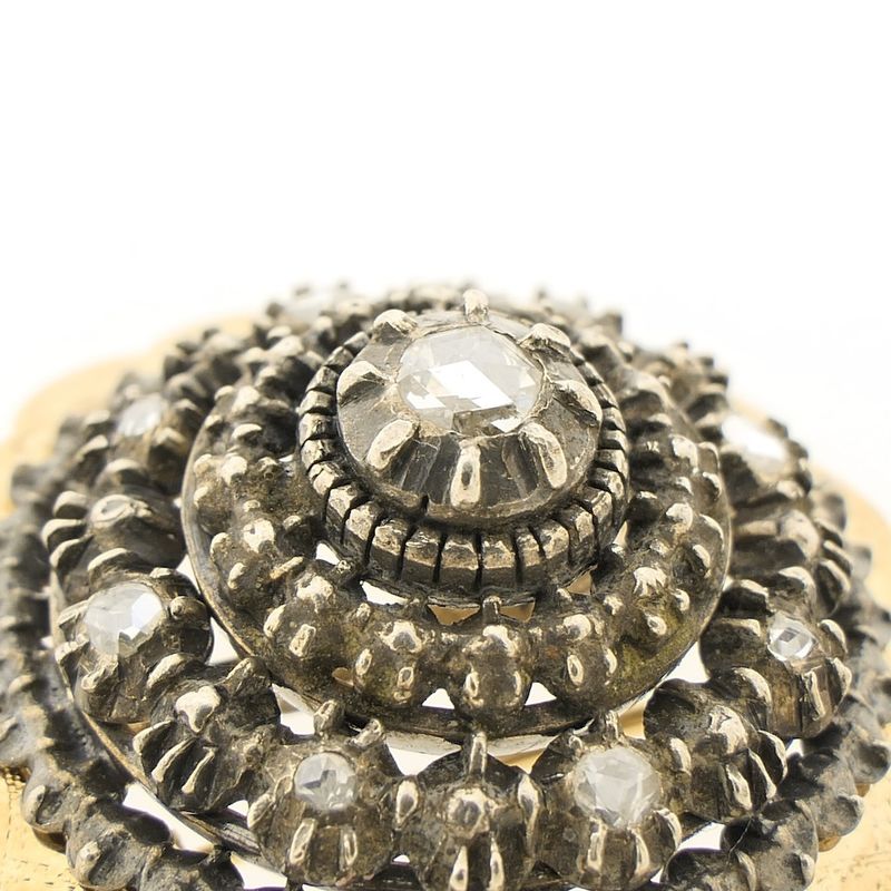 Image 3 of Antique gold brooch with rose-cut diamonds; approx. 0.22 ct.