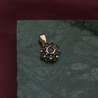 Image 2 of Vintage gold pendant with garnet