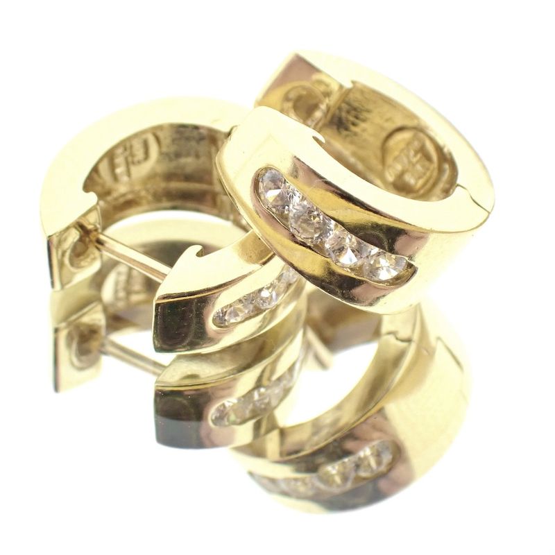 Image 2 of Gold earrings with zirconia | Ø 13 mm