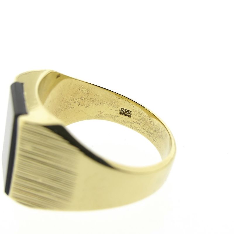 Image 6 of Gold signet ring with onyx | Men