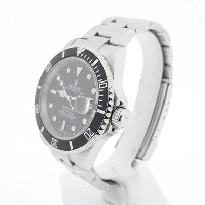 Image 2 of Rolex Submariner 16610; Men's diving watch