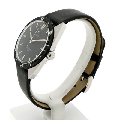 Omega Seamaster 120m; Vintage diving watch Image 2 of Omega Seamaster 120m; Vintage diving watch