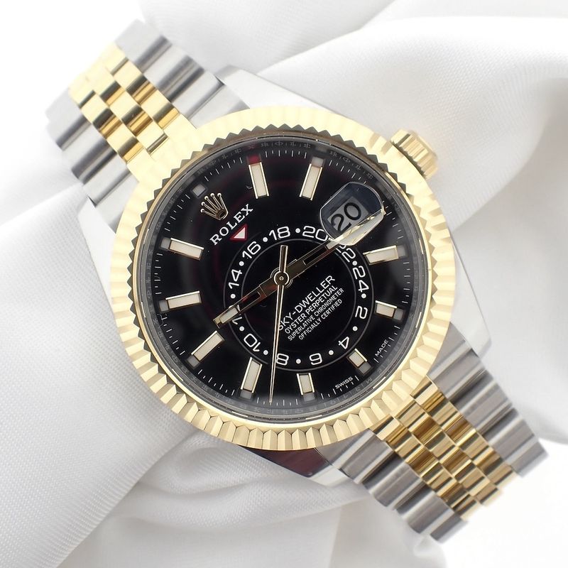 Image 8 of Rolex Sky-Dweller 326933; Men's watch
