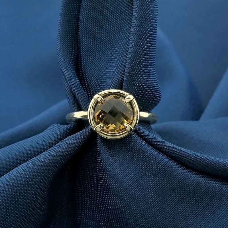 Image 8 of Vintage gold solitaire ring with citrine