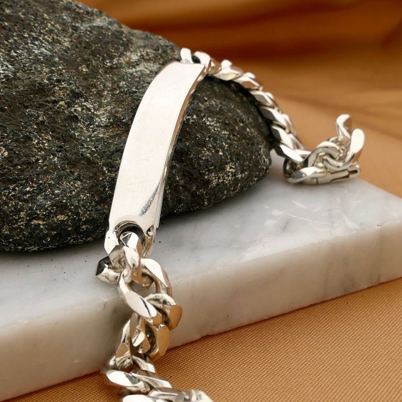 Image 2 of Solid Silver Gourmet Link Bracelet with Engraving Plate