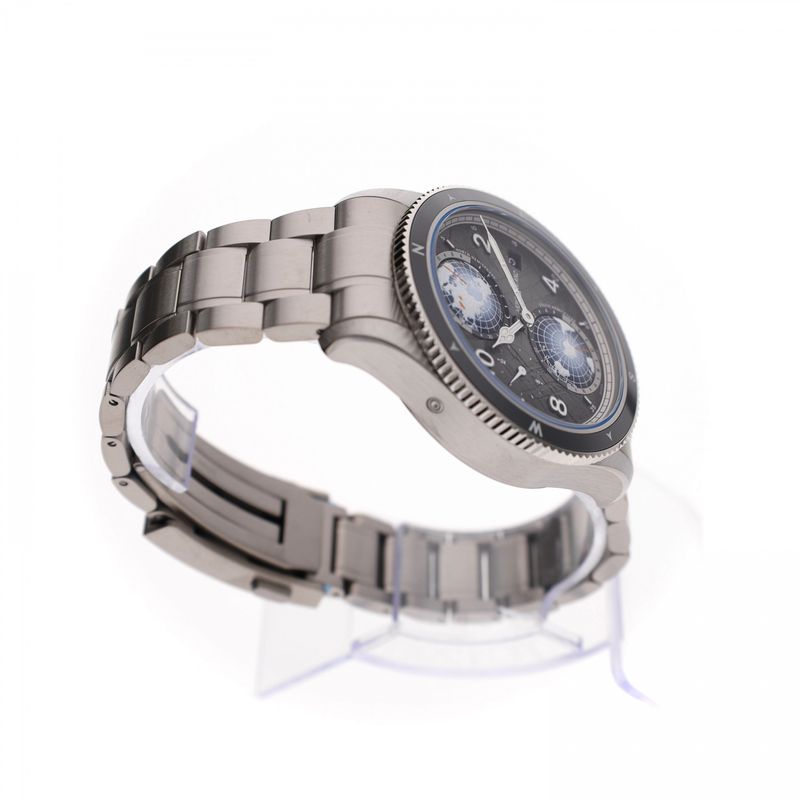 Afbeelding 9 van Montblanc 1858 Geosphere 0 Oxygen 'The 8000' MB130982; Automatisch Heren Horloge