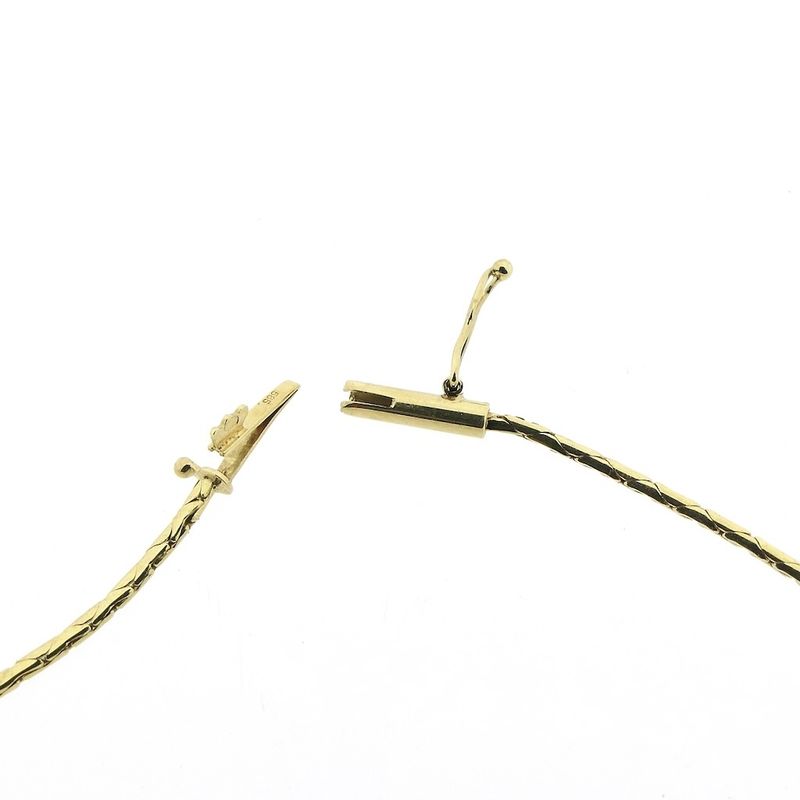 Image 7 of Gold cobra link necklace with 0.03 ct. diamond | 42.5 cm