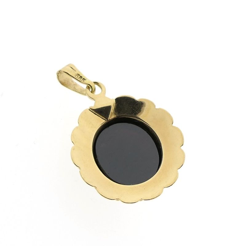 Image 6 of Vintage gold pendant with garnet