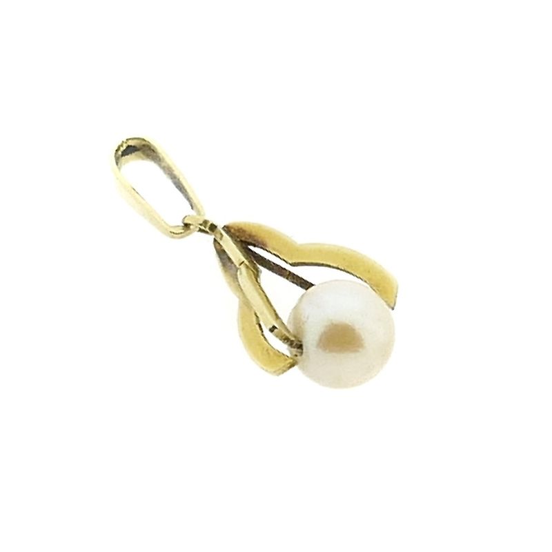 Image 8 of Gold pendant with pearl | Vintage