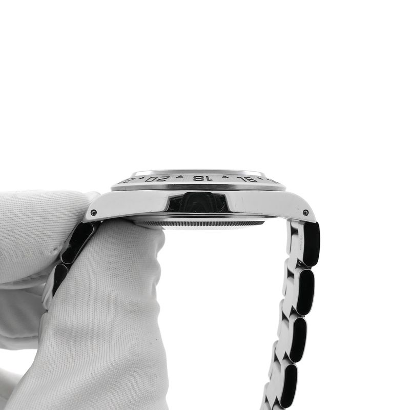 Image 7 of Rolex Explorer II 16570 'Full-Set'; Automatic men's watch from 1998