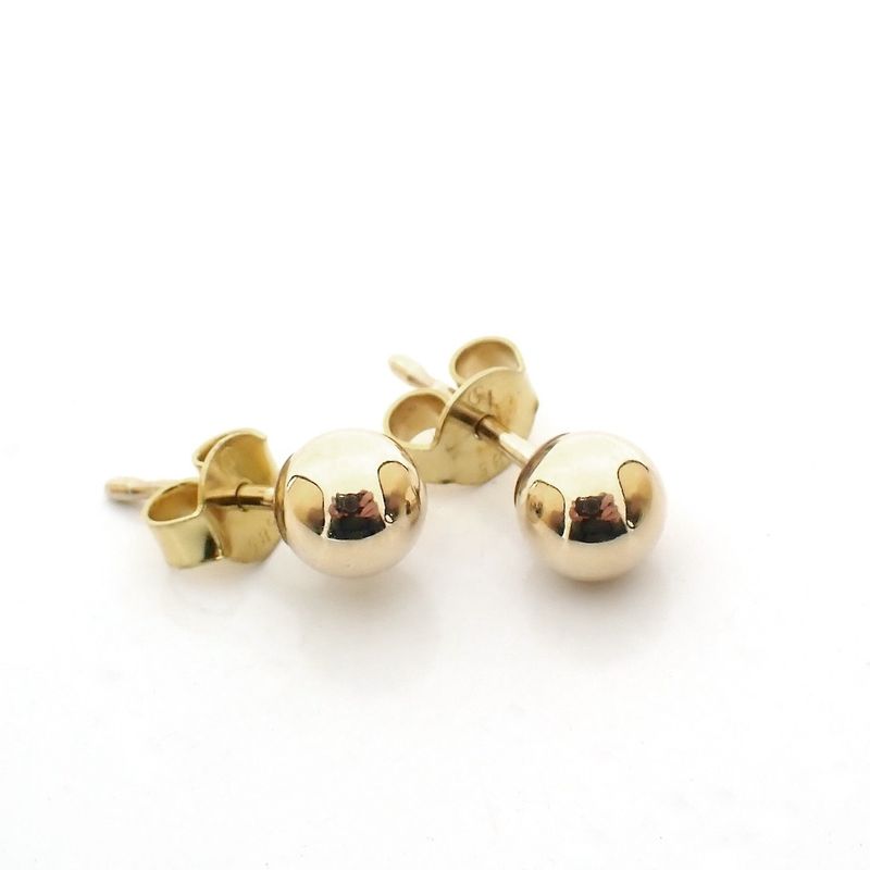 Image 3 of Gold stud earrings with round button