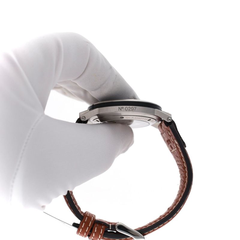 Image 7 of Mühle Glashütte 'Lufthansa Special Edition' M1-35-33 Automatic Watch