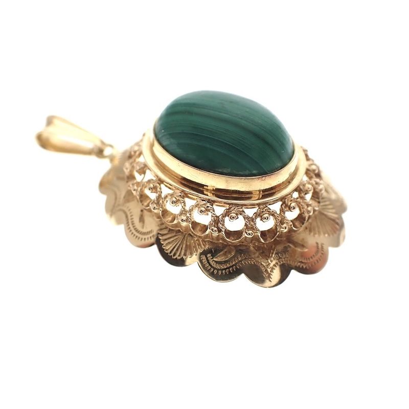 Image 2 of Vintage gold pendant with malachite