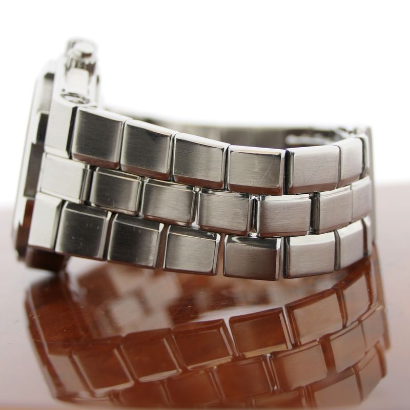 Image 23 of Vacheron Constantin Overseas Chronograph 49140; Automatic men's watch