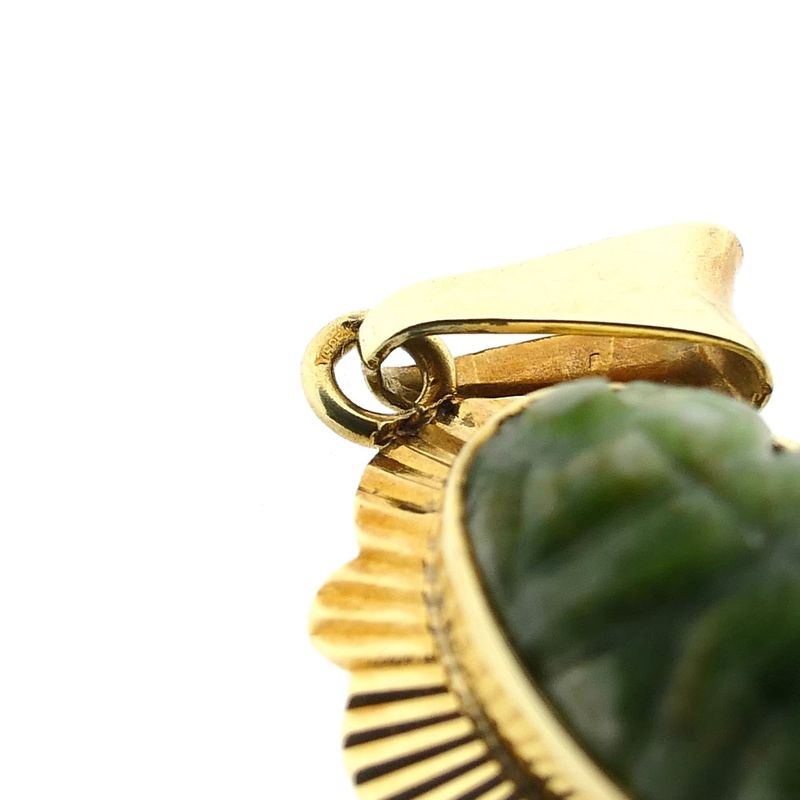 Image 10 of 14 Karat Gold Pendant with Nephrite Jade