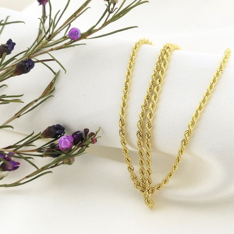 Image 2 of 18K Gold Twisted Link Chain | 50cm