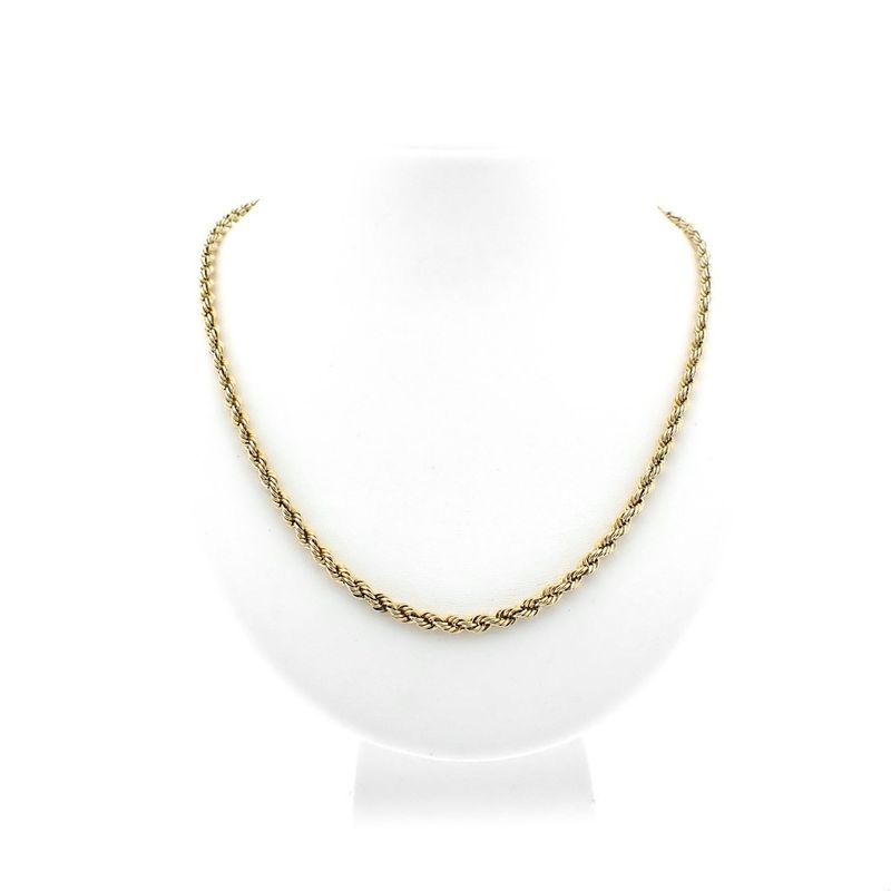 Image 8 of Gold twisted link chain | 51.5 cm