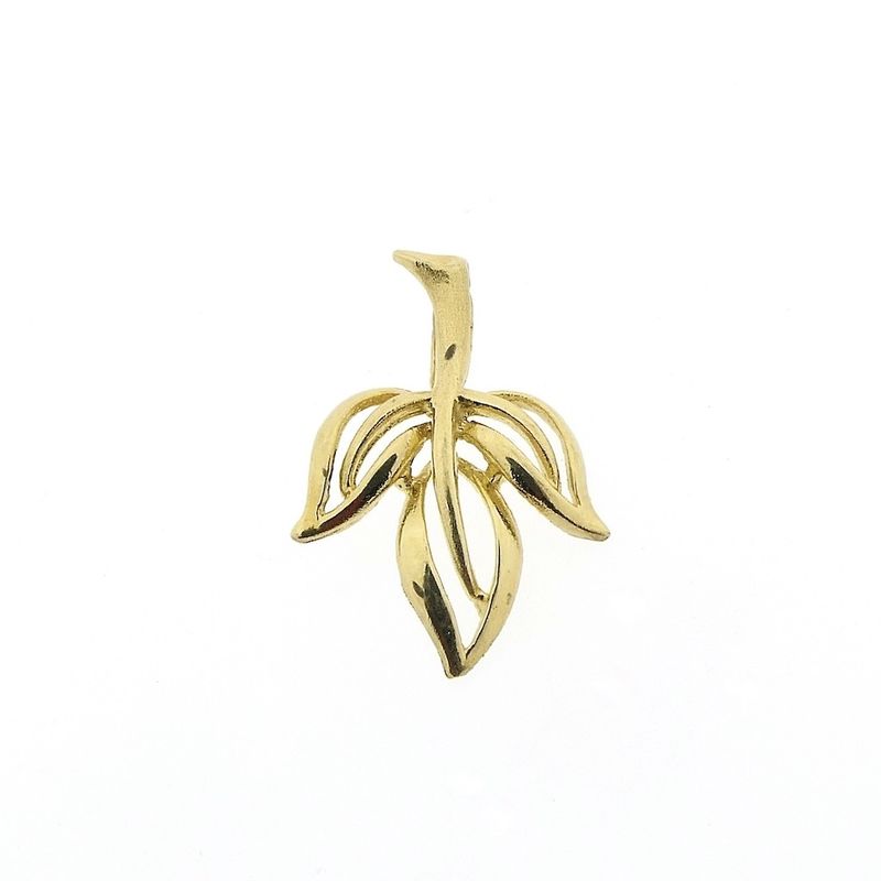 Image 1 of Gold pendant of a leaf