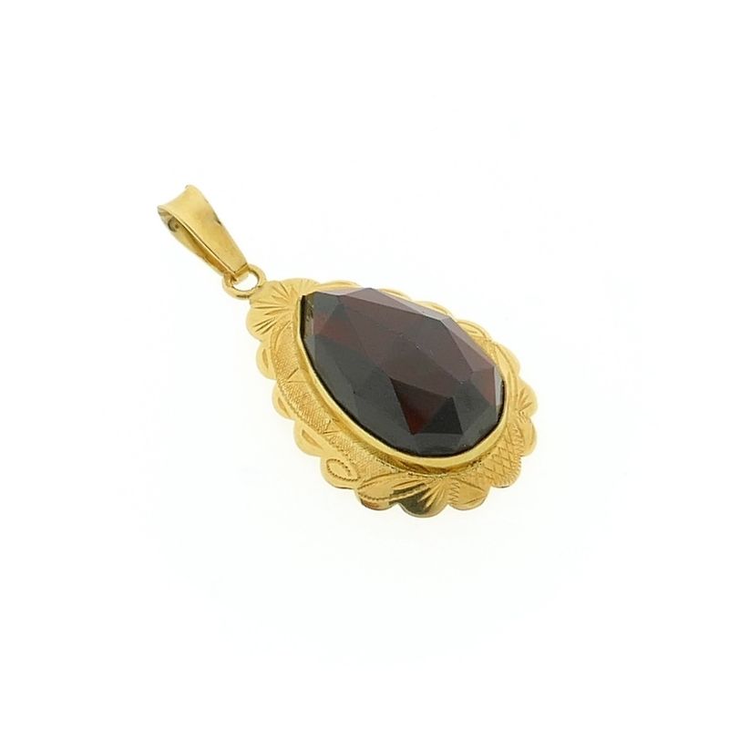 Image 6 of Vintage gold pendant with garnet.