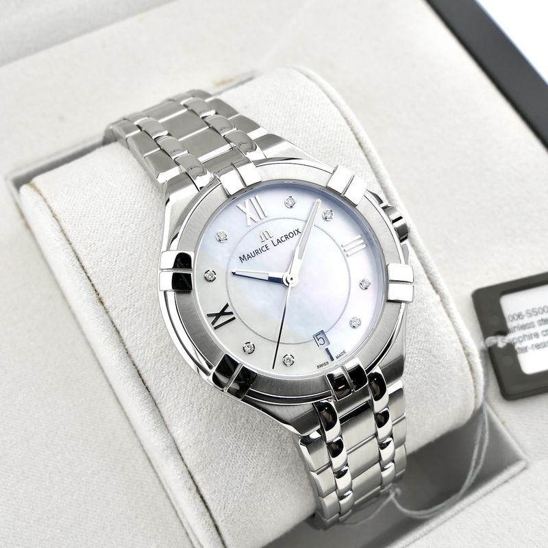 Image 15 of Maurice Lacroix AIKON AI1006-SS002-170-1; Women's watch with mother-of-pearl dial and diamonds